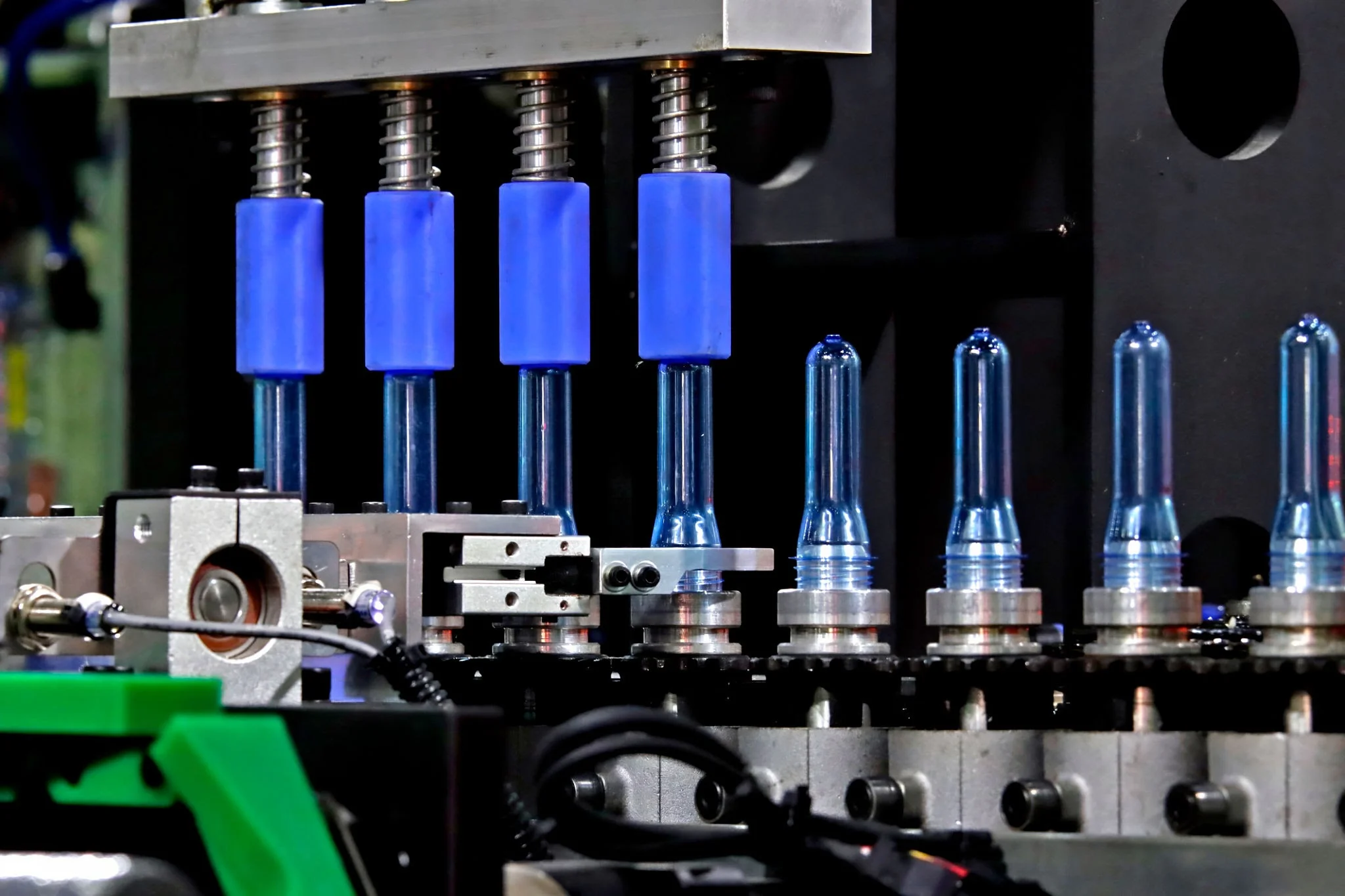 What Exactly is a Bottle Mould
